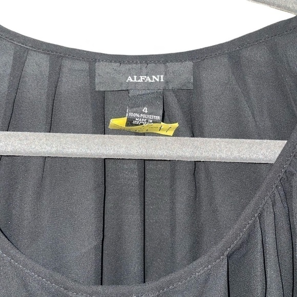 💰 3 for $25 💰ALFANI Top with gem detail long sleeve SZ 4 - Picture 4 of 7